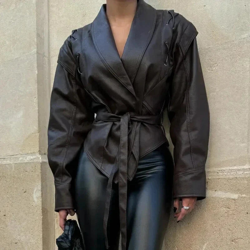 Schwarz Cropped Suede Lapel Jacket with Kimono Tie Waist