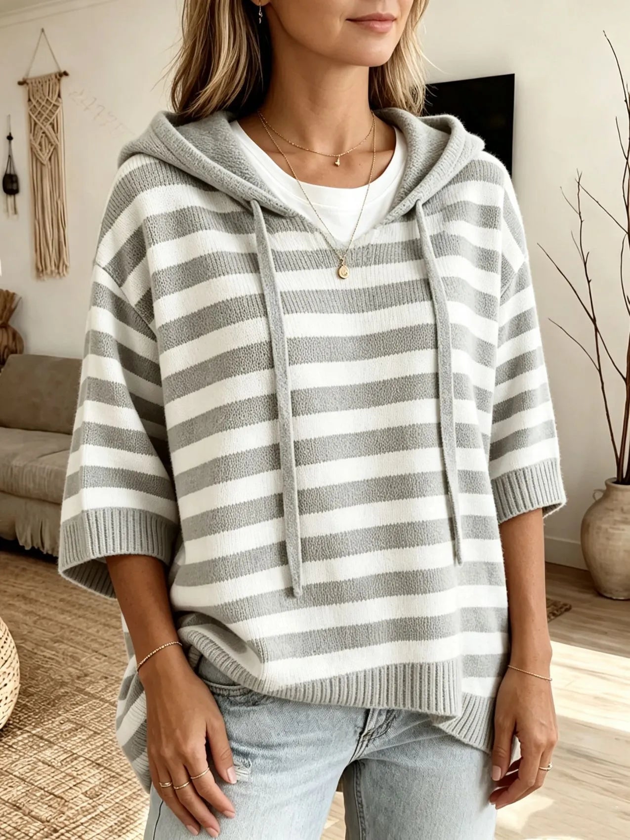 Women's striped hooded sweater in grey