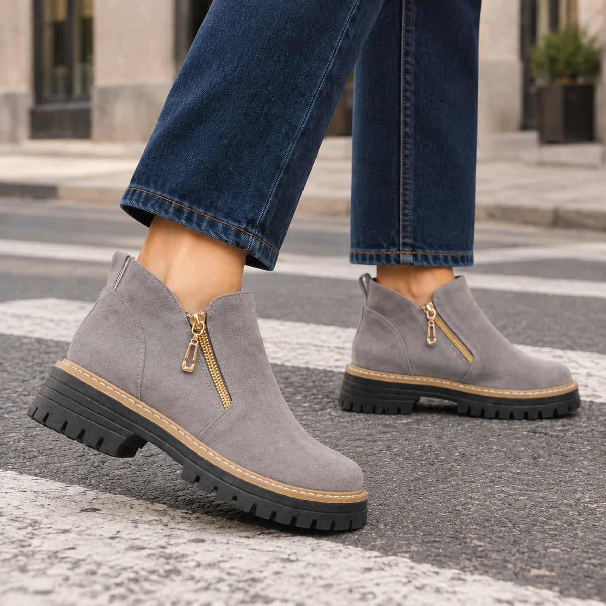 Sage suede boots, sole detail