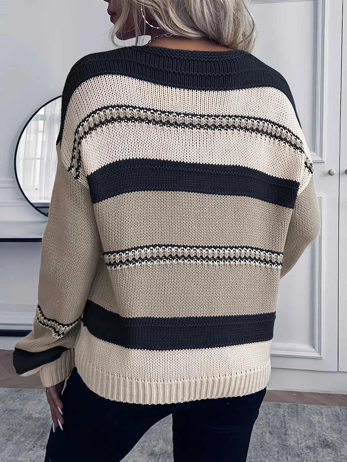 Women's V-Neck Sweater, Color-Block Winter Knit Top