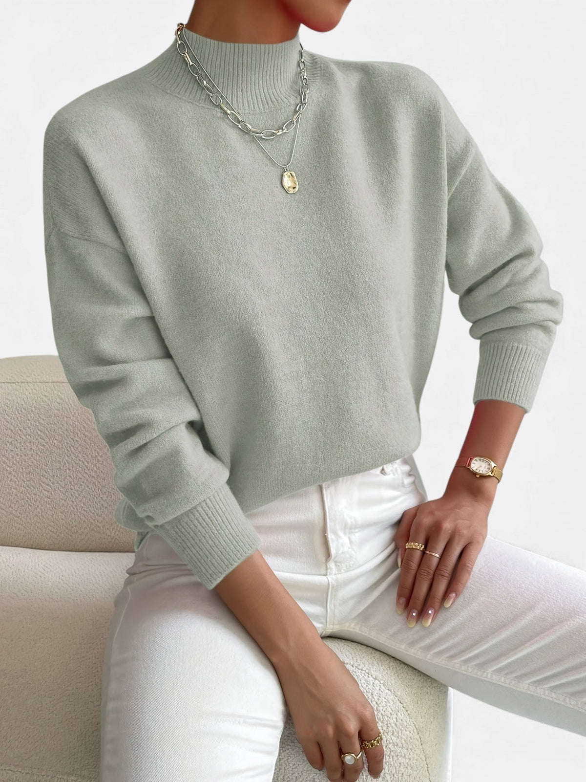 Women's classic knit sweater in blue