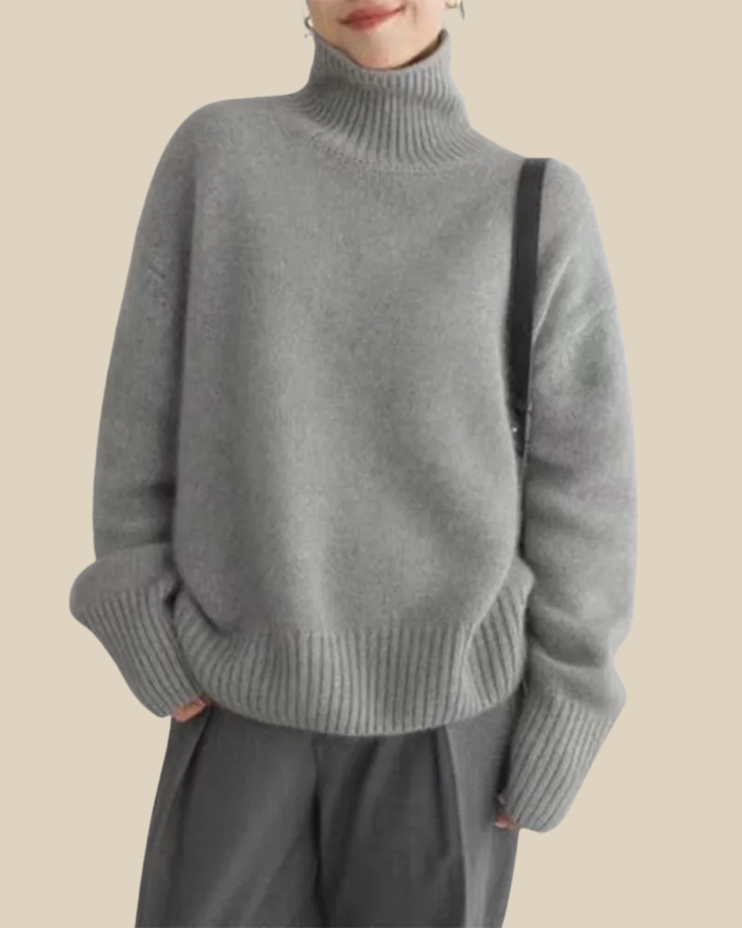 Women's soft-touch turtleneck in beige