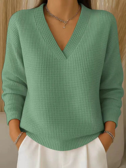 Women's relaxed waffle knit sweater in green