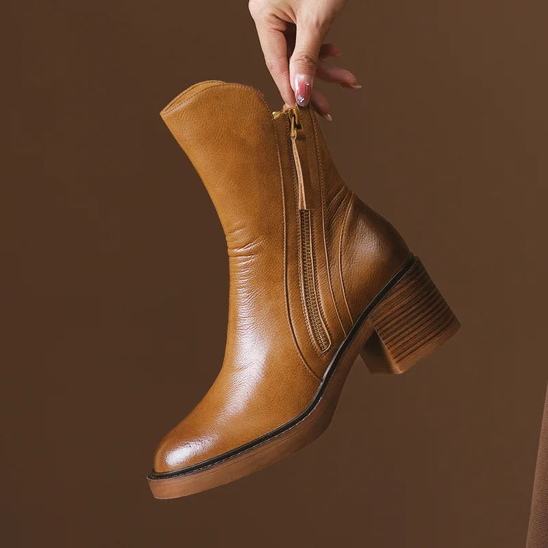 Women's leather ankle boots in brown