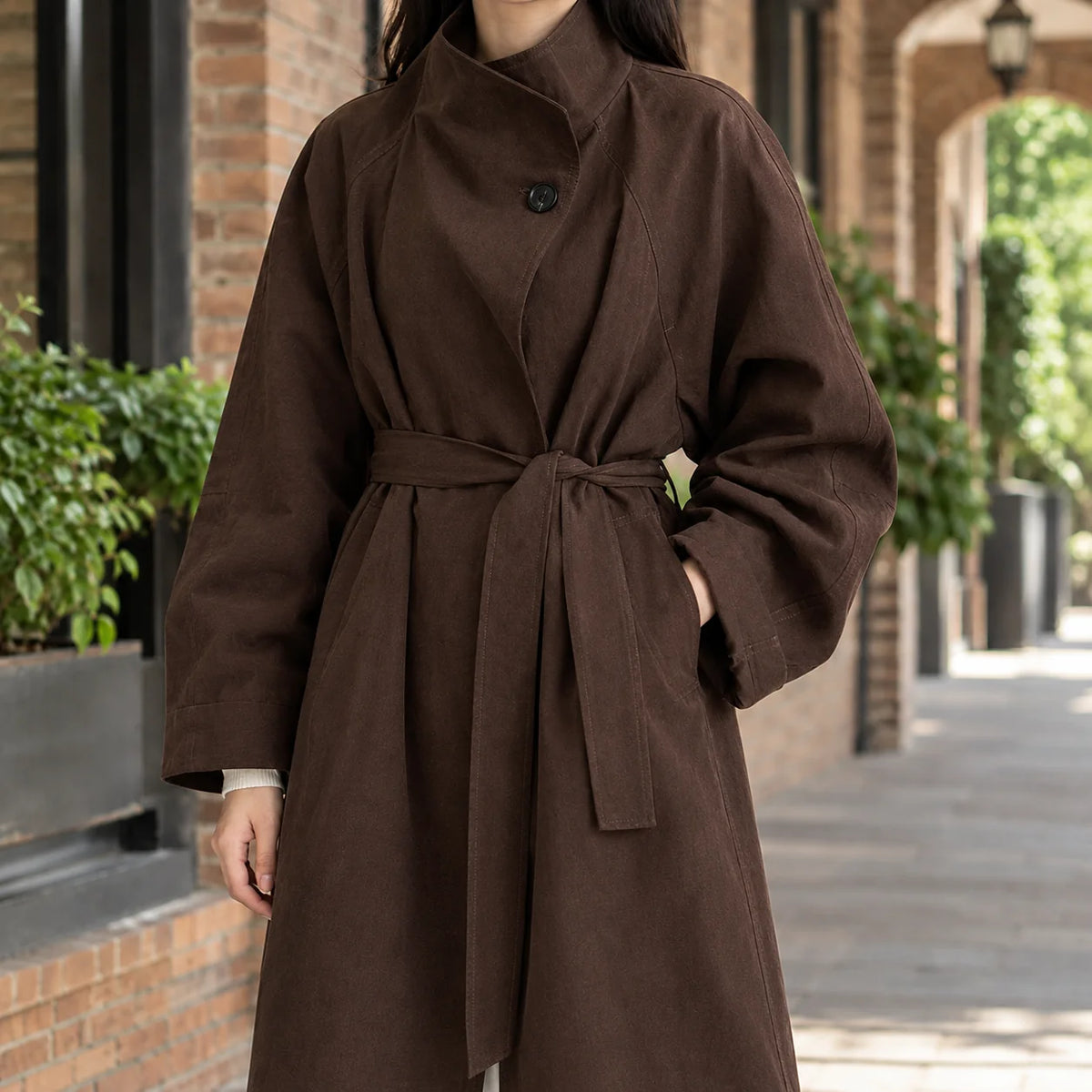 Winter overcoat, stand collar detail