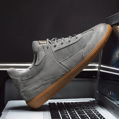 Men's genuine leather casual sneakers