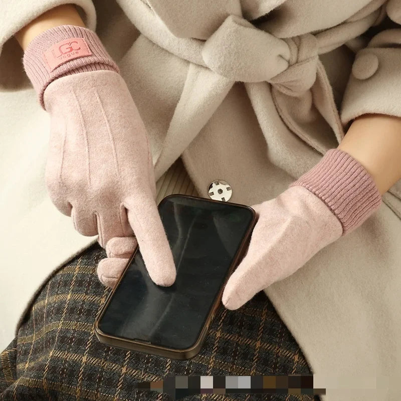 Cashmere wool blend touchscreen gloves