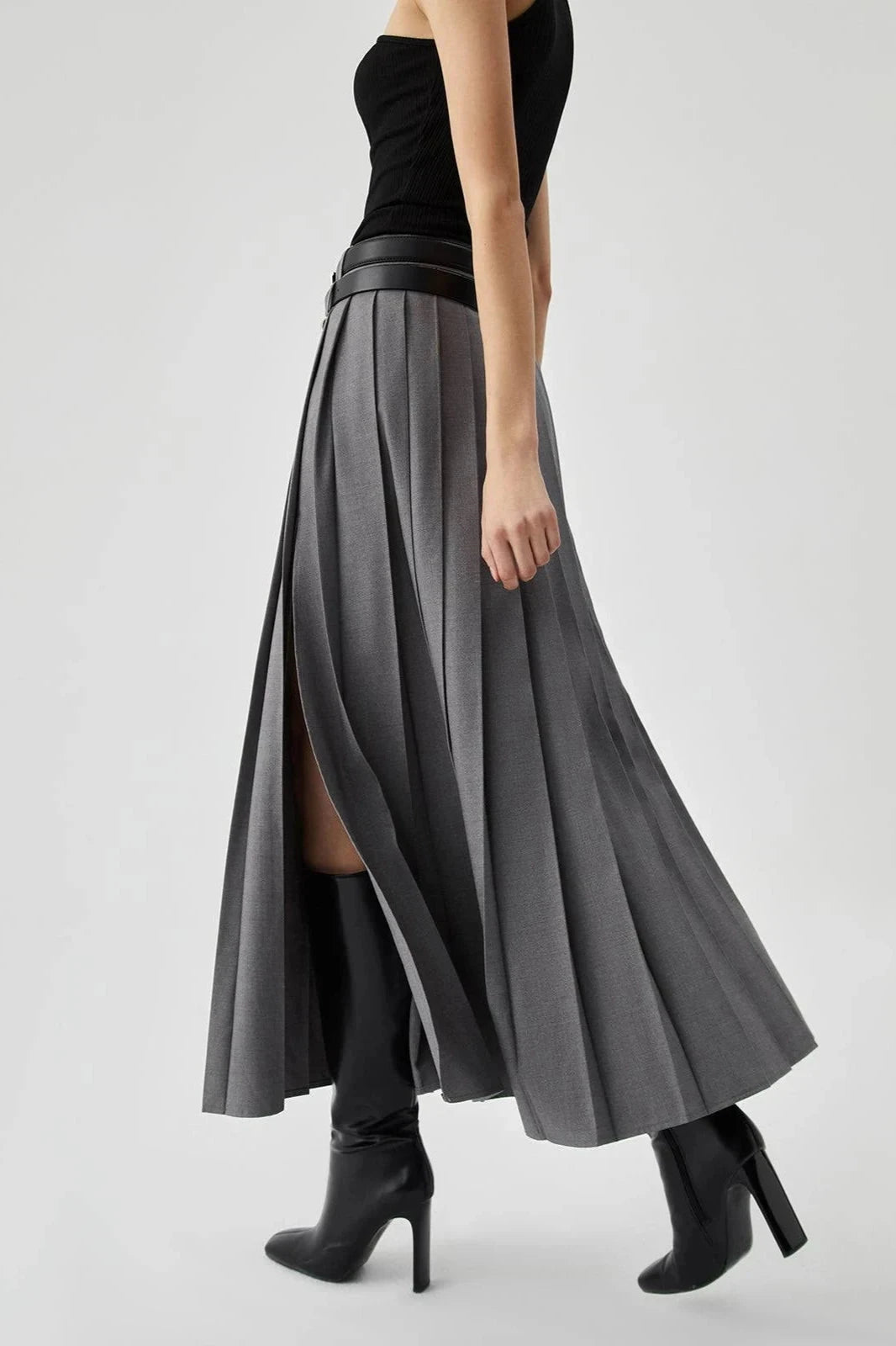 Clara | Pleated Maxi Skirt Stylish Split Design 2