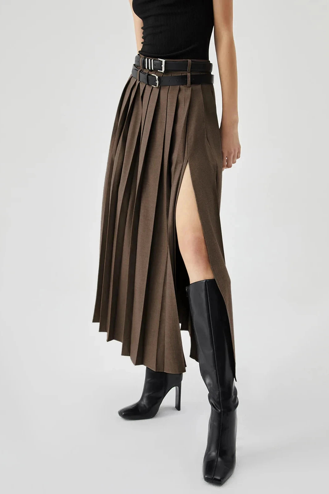 Clara | Pleated Maxi Skirt Stylish Split Design 5