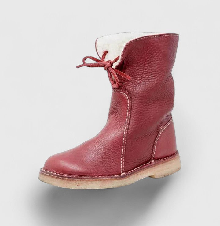 Women's cushioned comfort boots in red