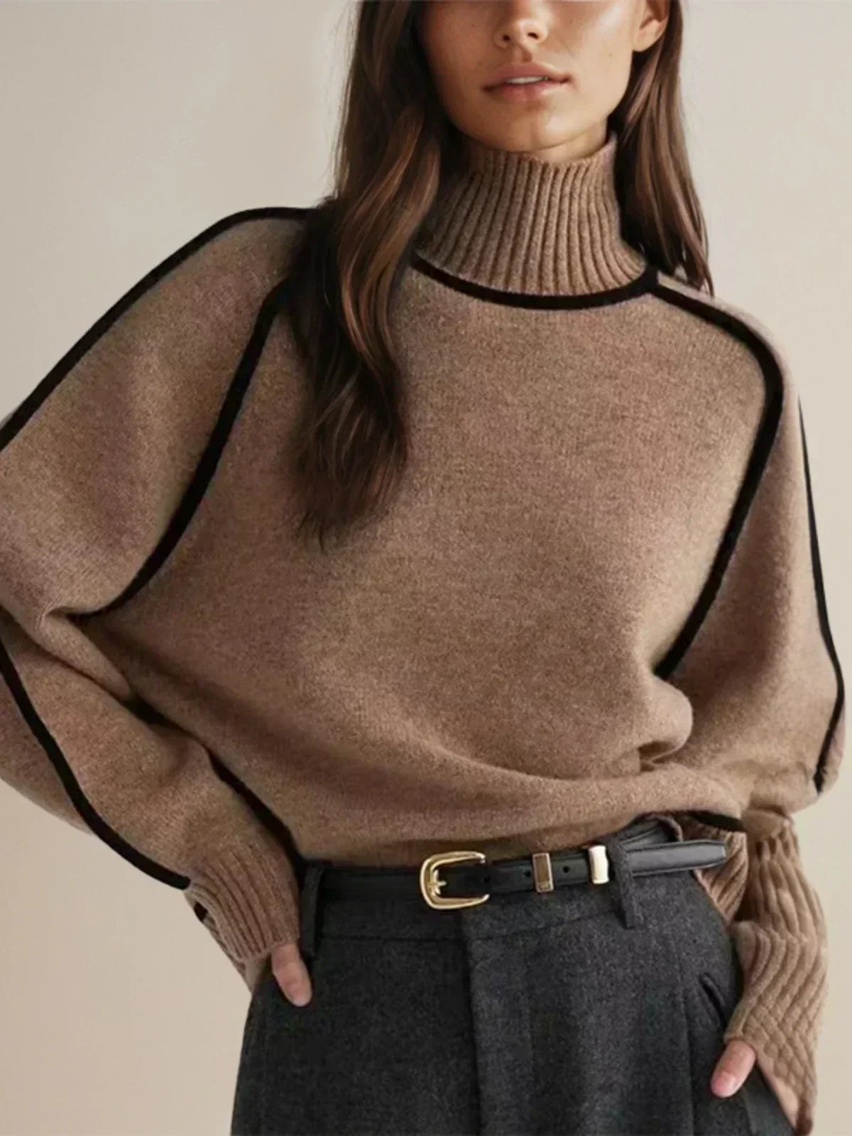 Women's turtleneck sweater with contrast piping