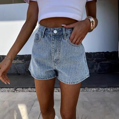 Effortless Women's Denim Shorts With Classic Cut 1