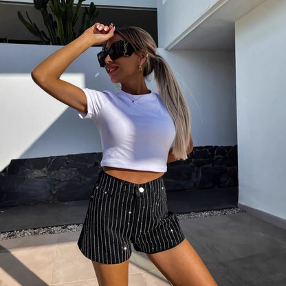Effortless Women's Denim Shorts With Classic Cut 4