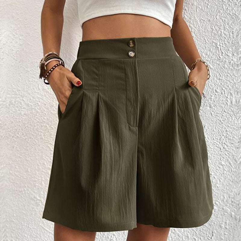 Effortless Women's Shorts With Stylish Pockets 4