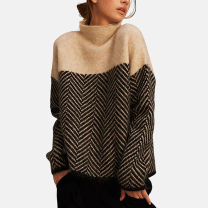 Women's herringbone knit sweater in beige