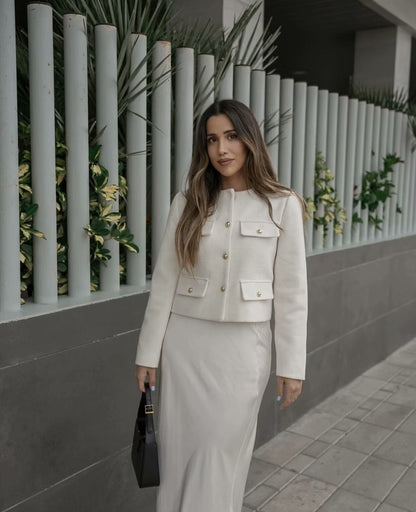Structured Cropped Vintage Jacket with Button Front