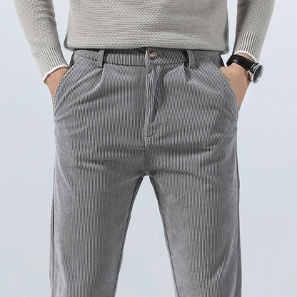 Men's corduroy pants with straight fit