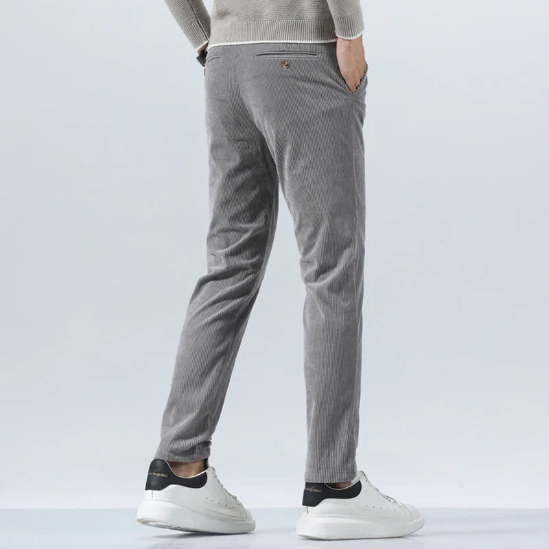 Men's corduroy pants with straight fit