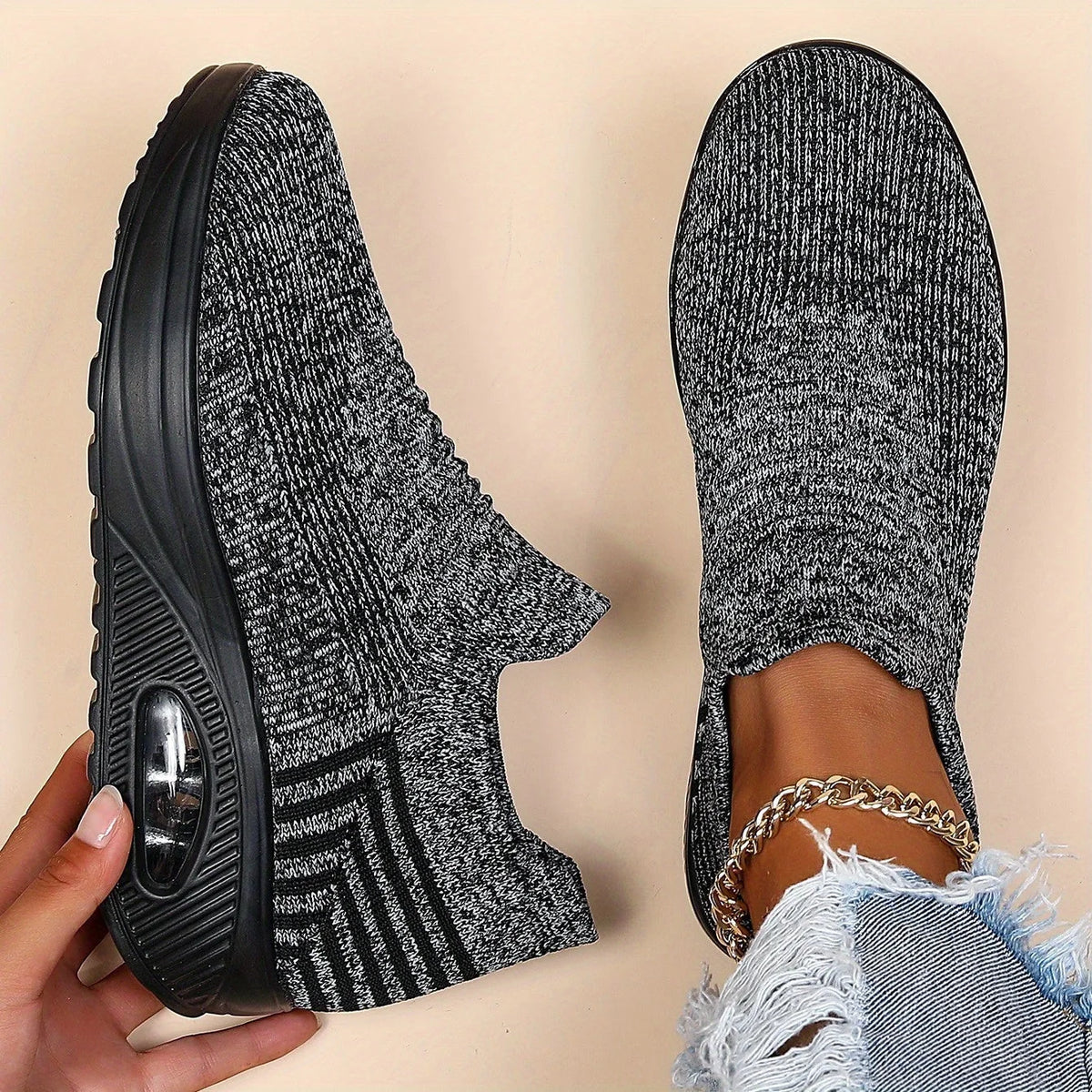 Women's gray wide toe box mesh walking shoes