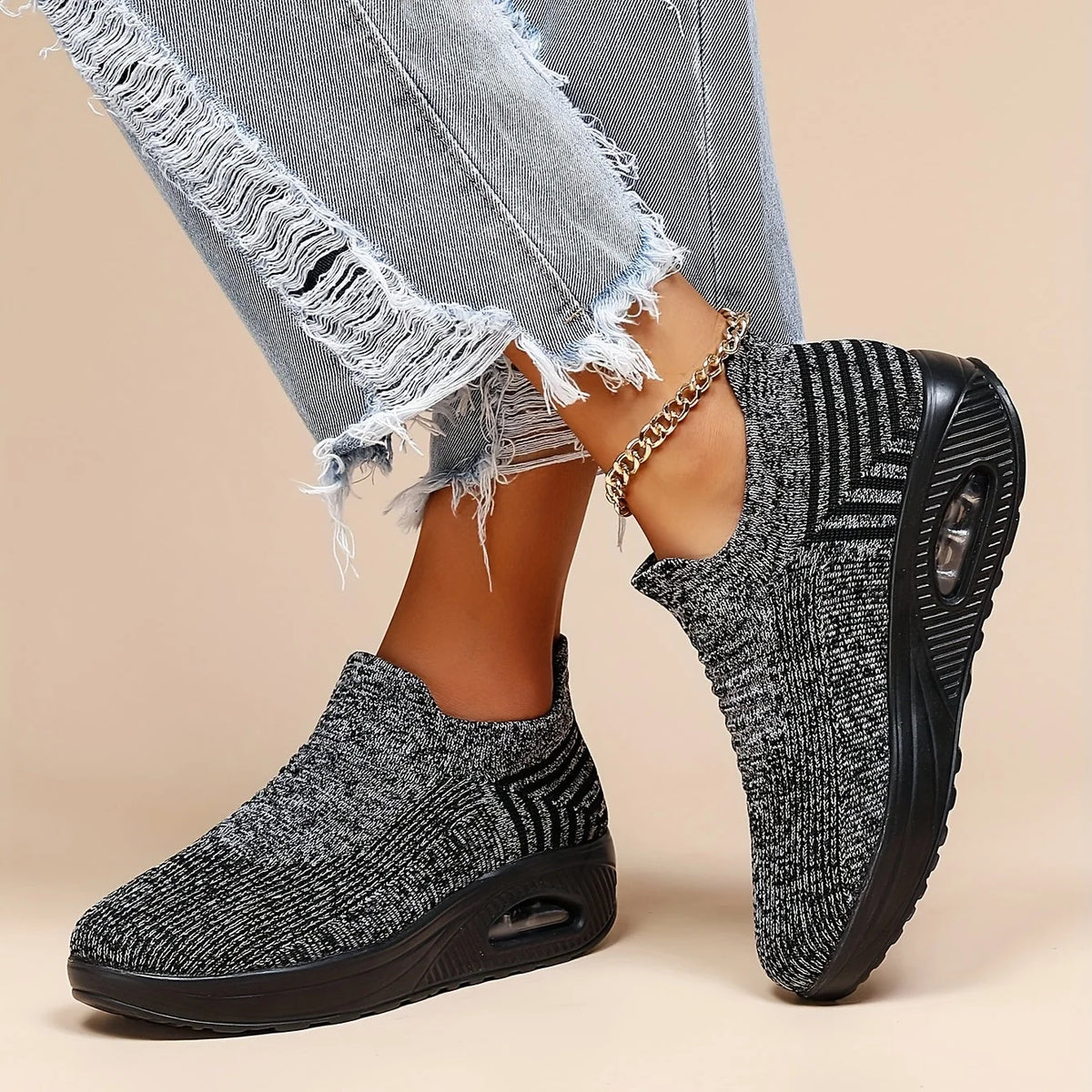 Women's wide toe box mesh walking shoes