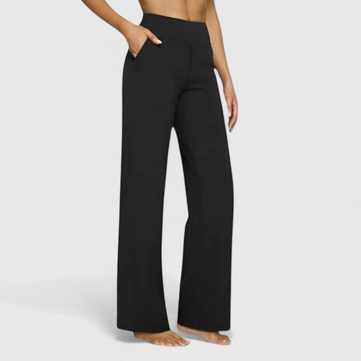 Women's wide-leg trousers in black