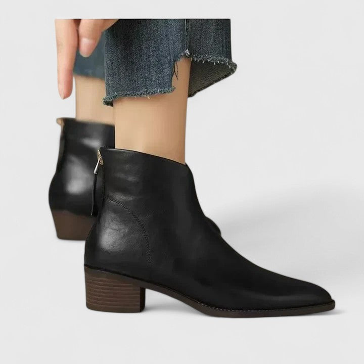 Women's ankle boots in dark brown