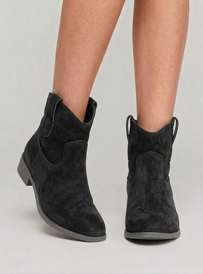 Women's ranch boots in black