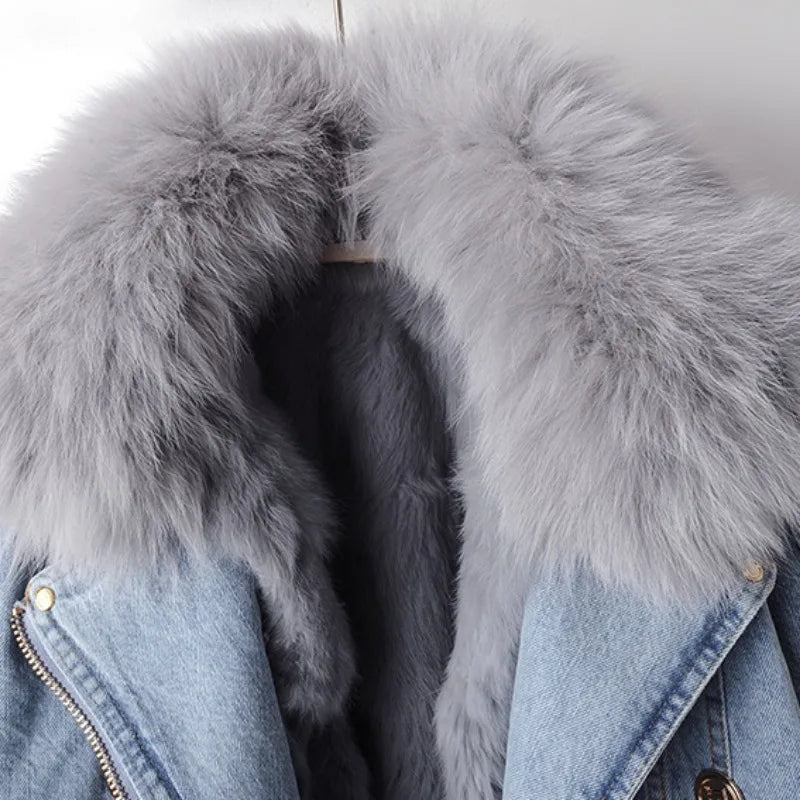 Women's cropped denim jacket with removable lining