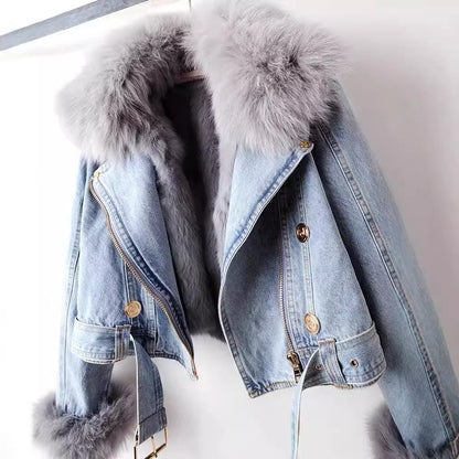 Women's cropped denim jacket with removable lining