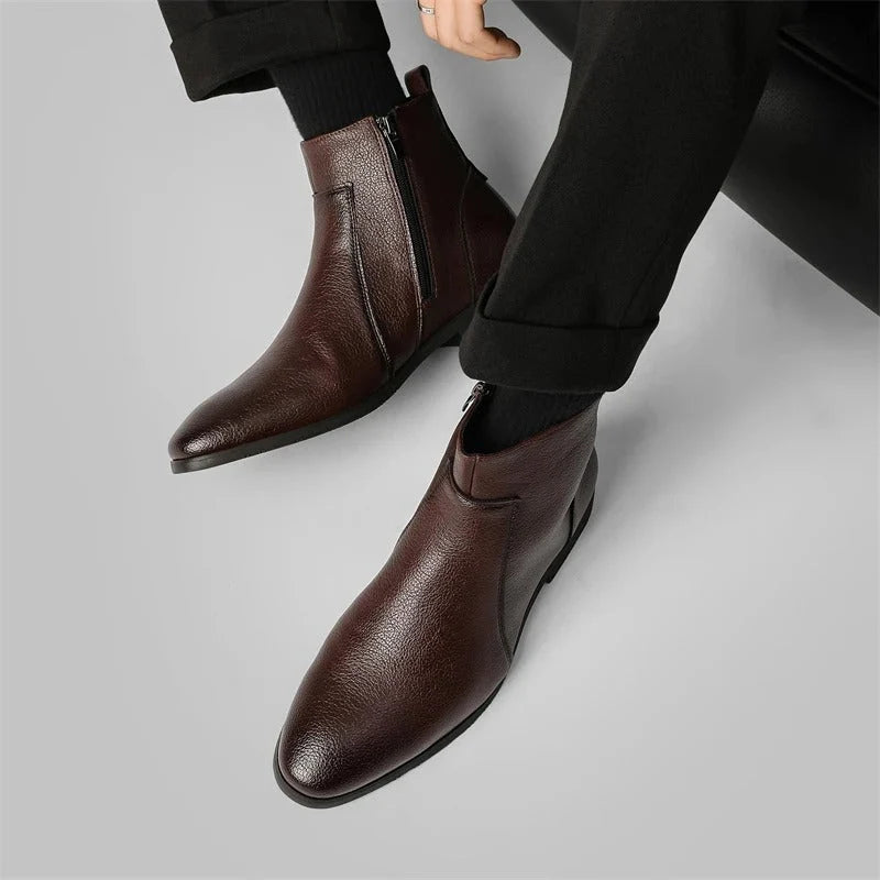 Griffin leather boots, side zip detail
