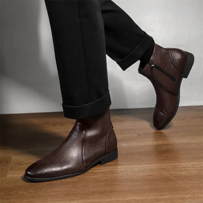 Griffin leather boots, sole detail