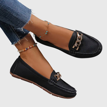 Mia | Loafers For Women Chic Gold Chain Detail 1