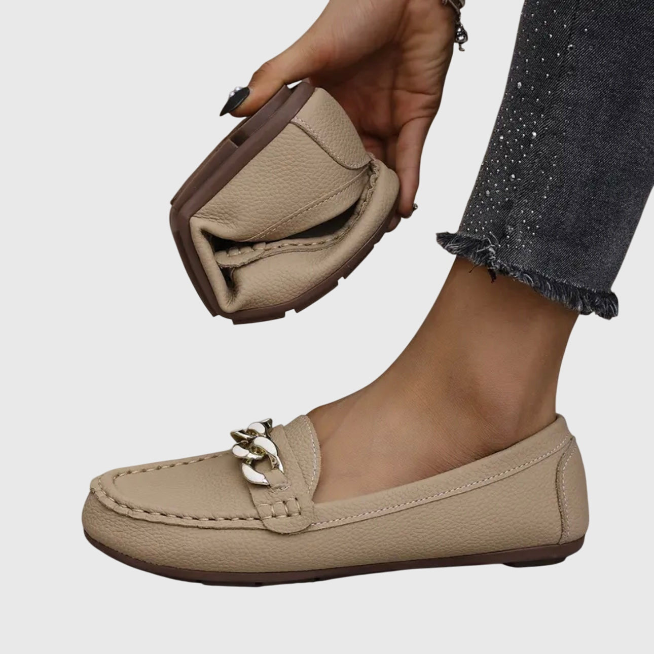 Mia | Loafers For Women Chic Gold Chain Detail 4