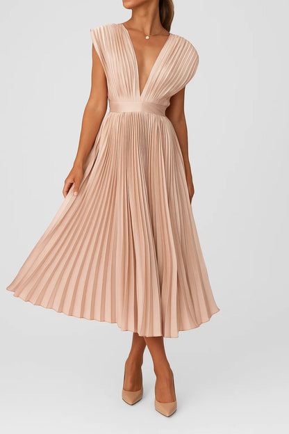 Midi Dress With Pleated Design And V-Neck 1