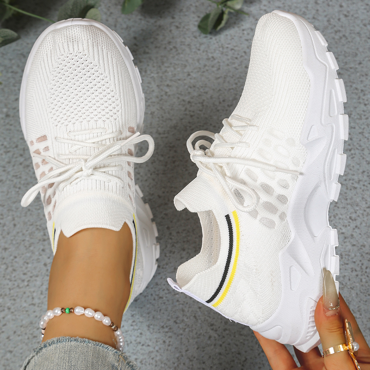 Milo | Sneakers Wide Toe Box Arch Support 2