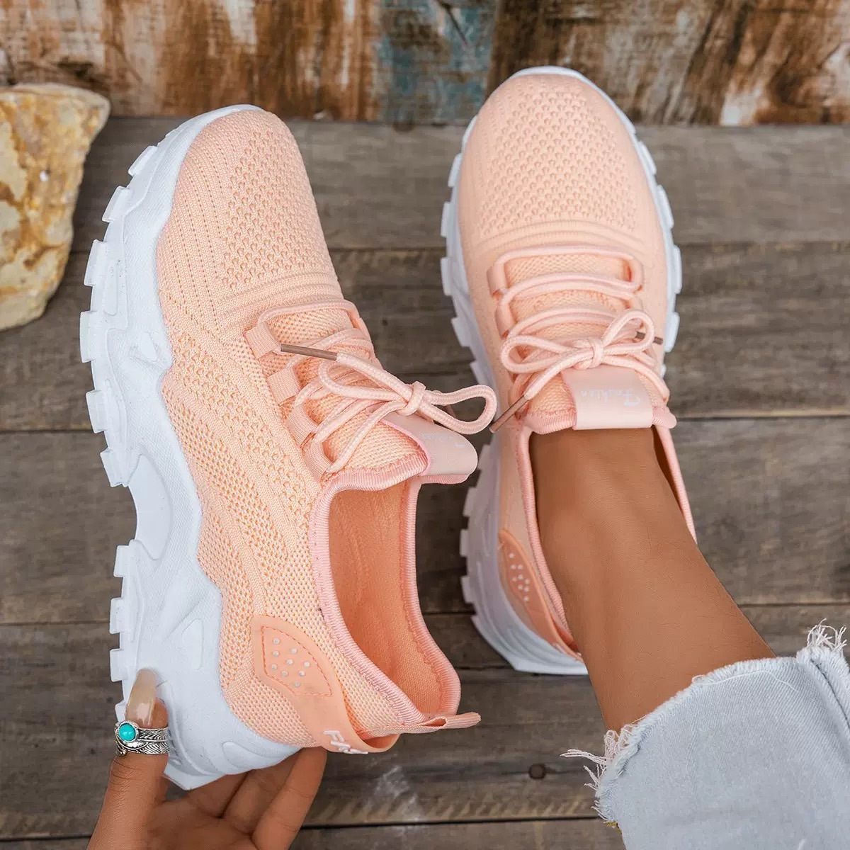 Milo | Sneakers Wide Toe Box Arch Support 4