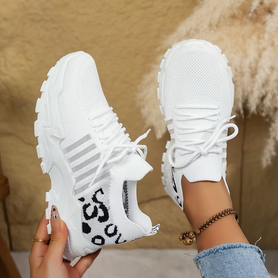 Milo | Sneakers Wide Toe Box Arch Support 8