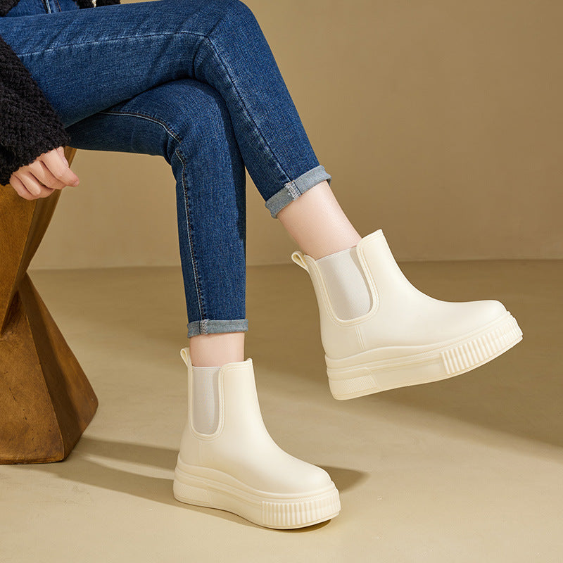 Refined Modern Everyday Boots with Cushioned Sole – view 4