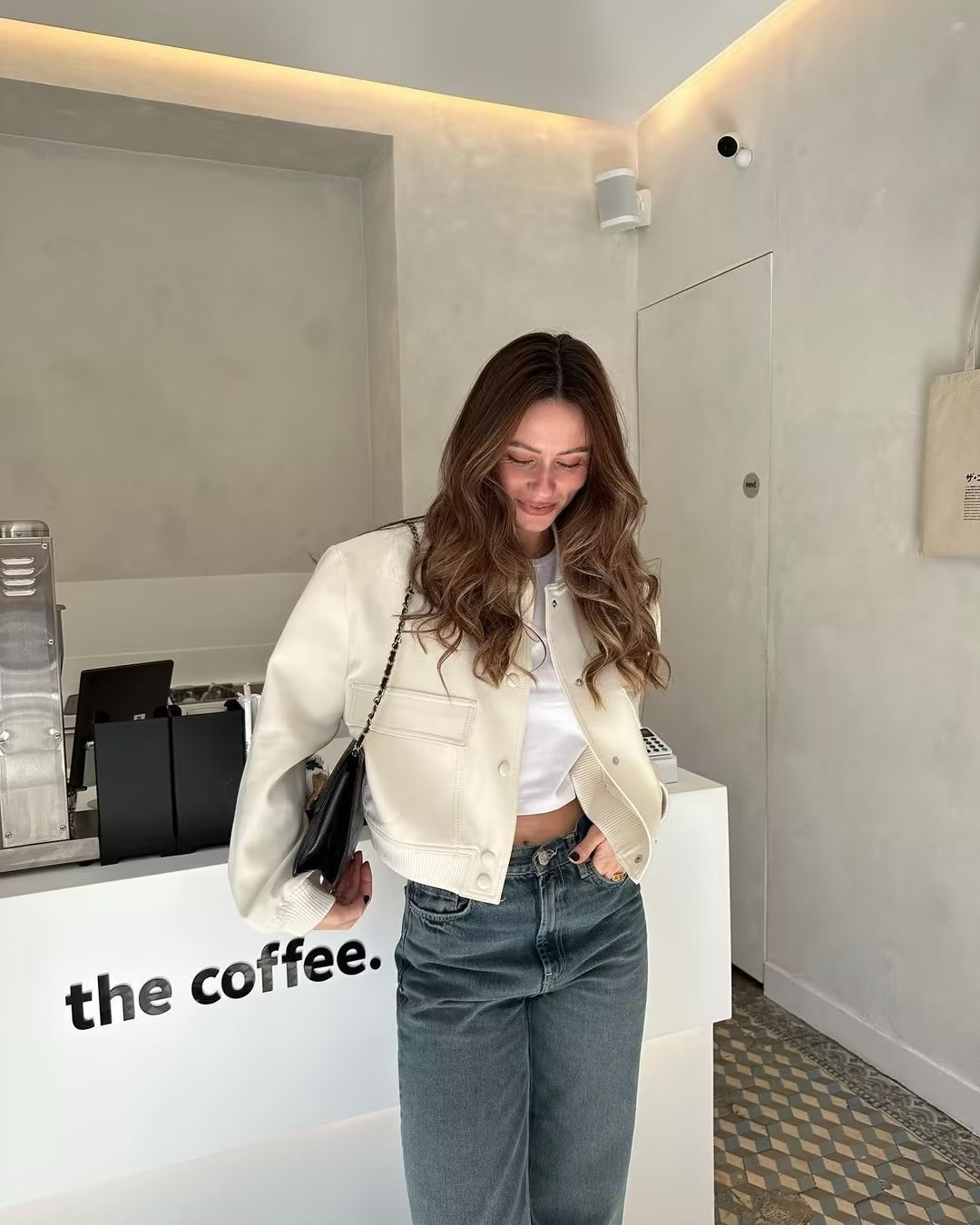 Oversized Bomber Jacket with Ribbed Collar and Cuffs – view 3