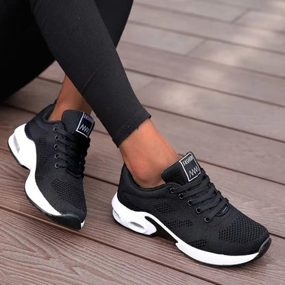Women's breathable mesh athletic shoes