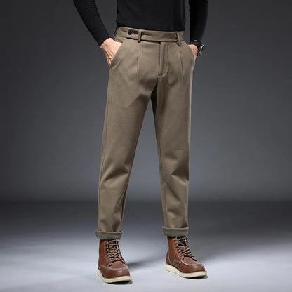 Men's khaki casual pants with spacious pockets