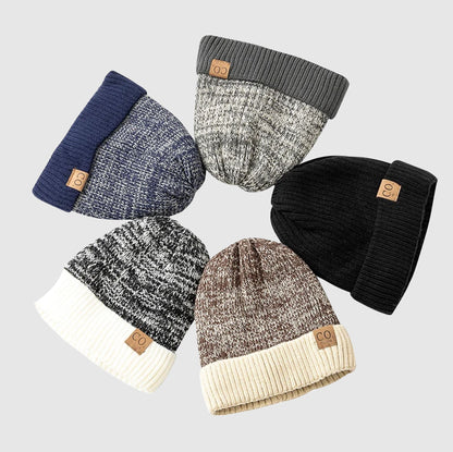 Men's knit beanie hat in soft acrylic blend
