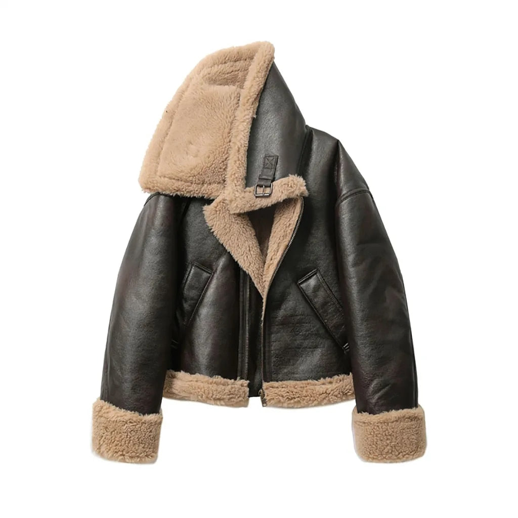 Oversized Shearling Jacket with Buckle-Detail Collar – view 6