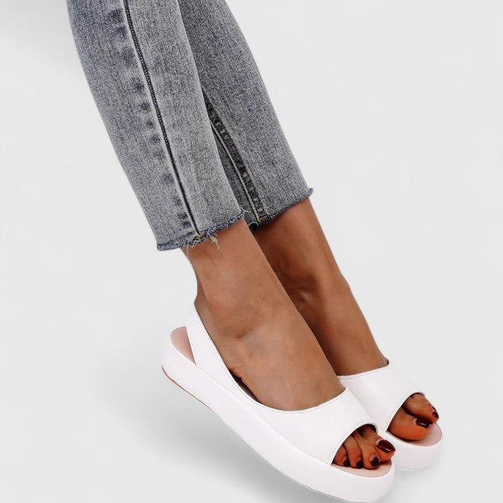 Sandals With Cushioned Insole And Lightweight Design 9