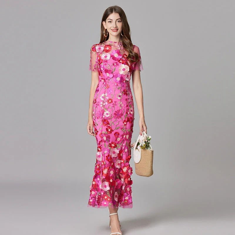 Women's yellow floral applique sleeveless maxi dress