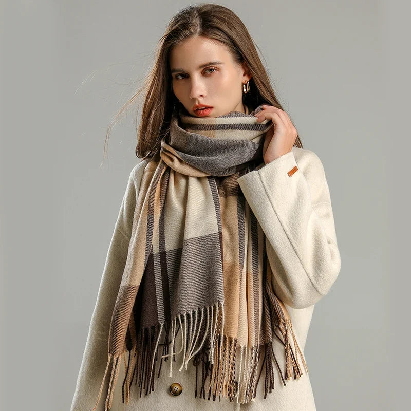 Cashmere blend plaid scarf with fringed edges