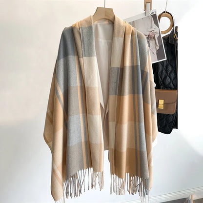 Cashmere blend plaid scarf with fringed edges