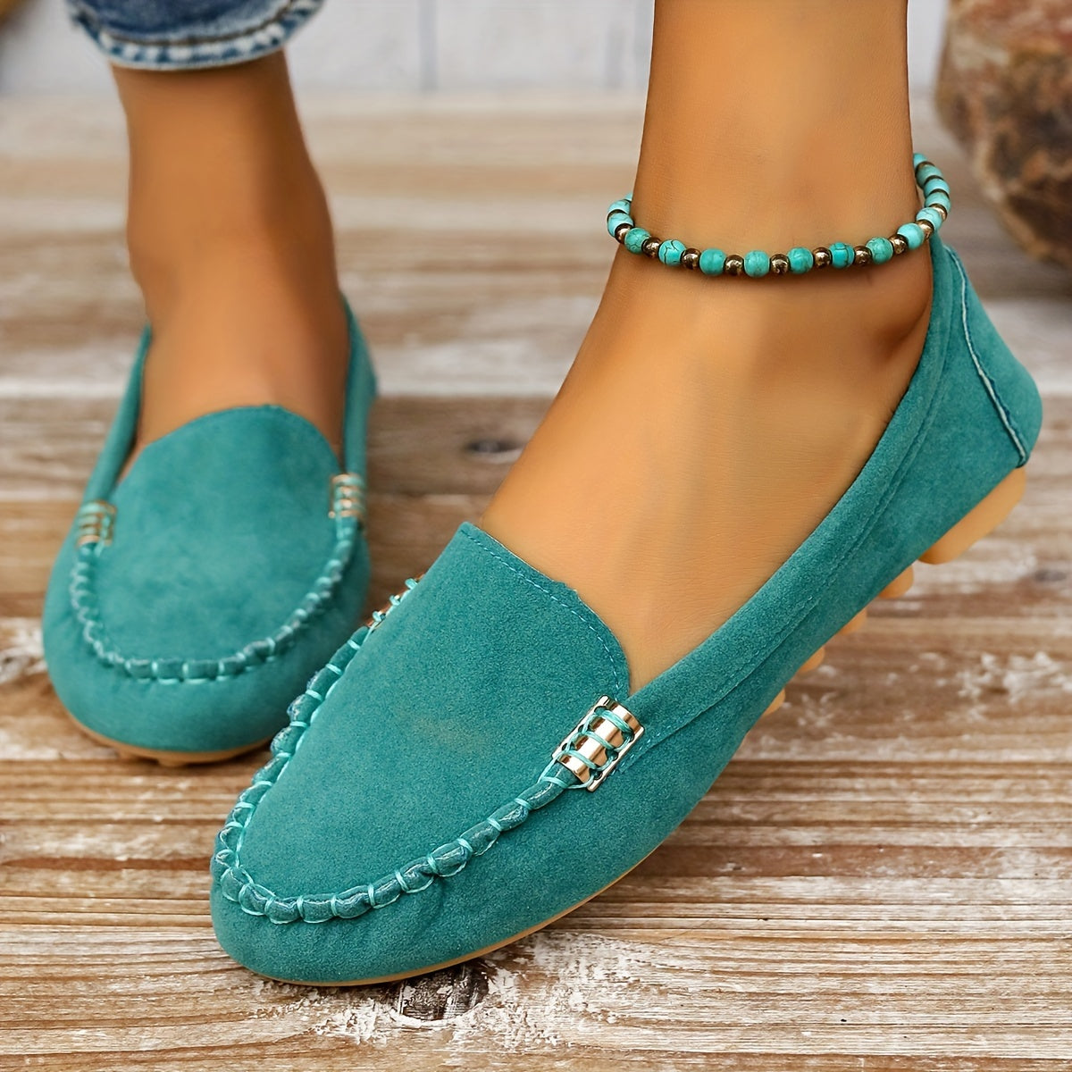 Slip-On Moccasin Loafers for Women – Effortless Comfort & Modern Style 1