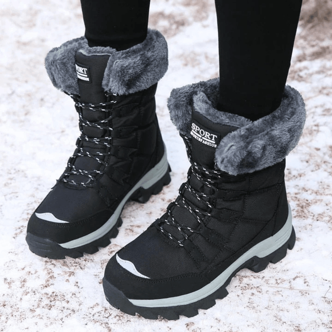 Black Versatile Cushioned Winter Boots