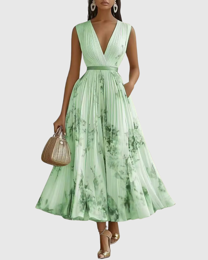 Sophia | Maxi Dress Long Sleeve Floral Pleated 9